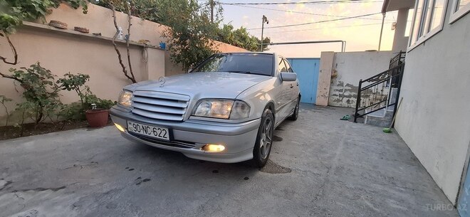 Mercedes C 180 1999, 375,343 km - 1.8 л - Bakı