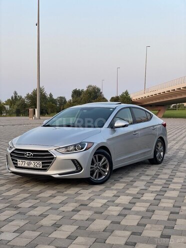 Hyundai Elantra 2016, 40,000 km - 2.0 l - Bakı