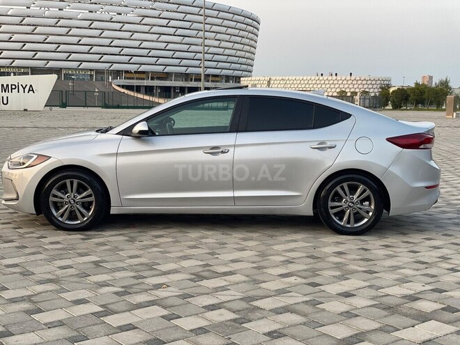 Hyundai Elantra 2016, 40,000 km - 2.0 l - Bakı