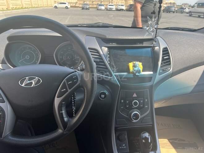 Hyundai Elantra 2015, 119,896 km - 1.8 l - Bakı