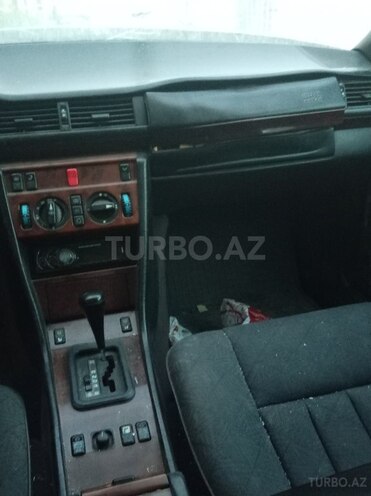 Mercedes C 220 1995, 100,000 km - 2.2 l - Bakı