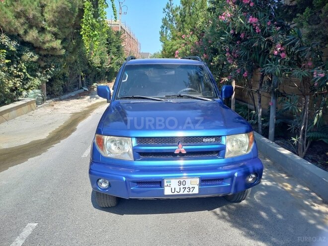 Mitsubishi  2001, 190,000 km - 2.0 l - Bakı