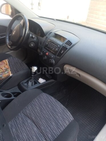 Kia  2007, 239,000 km - 1.6 l - Şamaxı