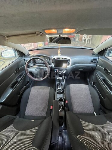 Hyundai Accent 2009, 301,459 km - 1.4 л - İsmayıllı