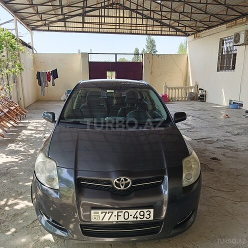 Toyota Auris 2009, 244,052 km - 1.4 l - Samux