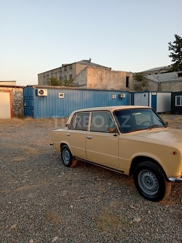 LADA (VAZ) 21011 1977, 333,412 km - 1.3 л - Bakı