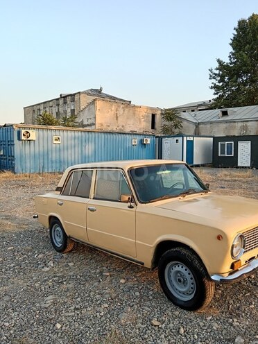 LADA (VAZ) 21011 1977, 333,412 km - 1.3 л - Bakı