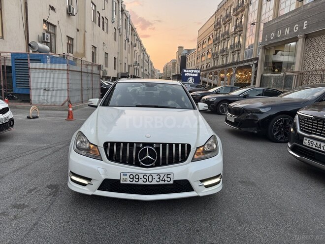 Mercedes C 250 2014, 252,000 km - 1.8 l - Bakı