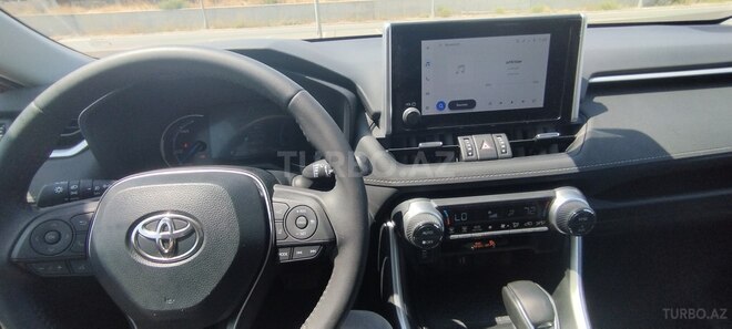 Toyota RAV4 2024, 3,000 km - 2.5 l - Bakı