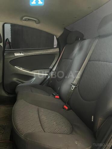 Hyundai Accent 2011, 177,000 km - 1.6 l - Bakı