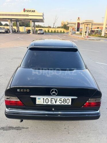 Mercedes E 230 1995, 300,000 km - 2.3 l - Bakı
