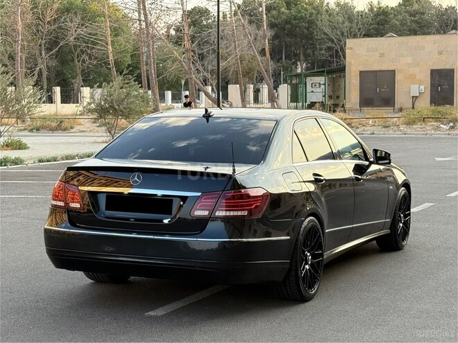 Mercedes E 220 2010, 212,563 km - 2.1 l - Bakı