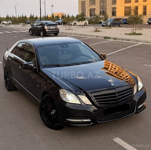 Mercedes E 220 2010, 212,563 km - 2.1 l - Bakı
