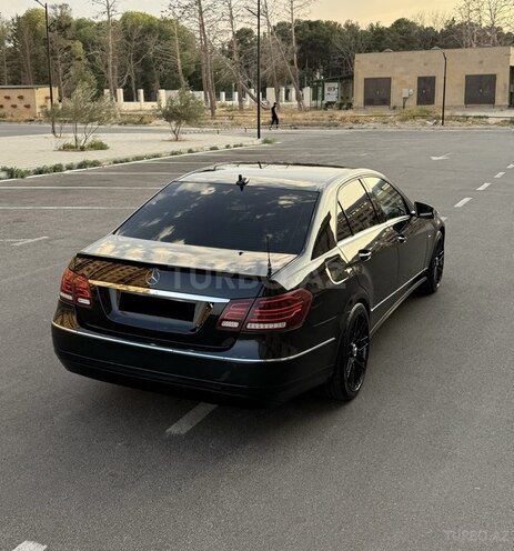 Mercedes E 220 2010, 212,563 km - 2.1 l - Bakı