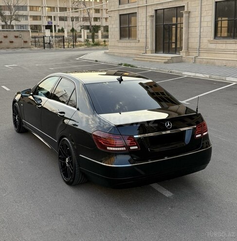 Mercedes E 220 2010, 212,563 km - 2.1 l - Bakı
