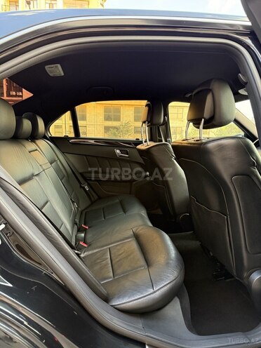 Mercedes E 220 2010, 212,563 km - 2.1 l - Bakı