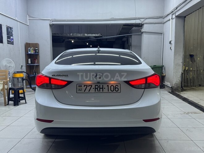 Hyundai Elantra 2015, 311,431 km - 1.8 l - Bakı