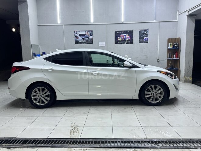 Hyundai Elantra 2015, 311,431 km - 1.8 l - Bakı
