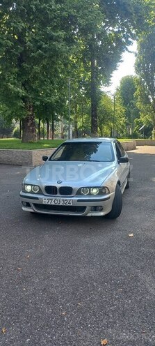BMW 528 1997, 220,000 km - 2.8 l - İsmayıllı