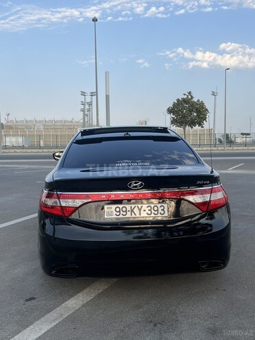 Hyundai Grandeur 2011, 200,232 km - 3.0 л - Bakı
