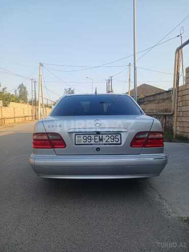 Mercedes E 240 1999, 298,000 km - 2.4 l - Şirvan