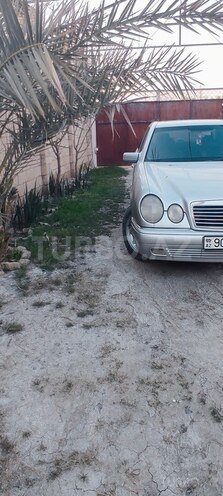 Mercedes E 230 1995, 546,079 km - 2.3 l - Sabirabad