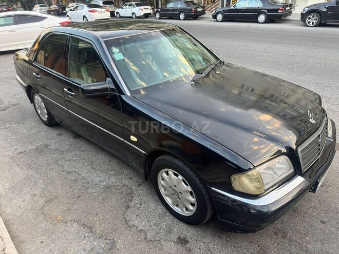 Mercedes C 200 1998, 258,000 km - 2.0 l - Bakı