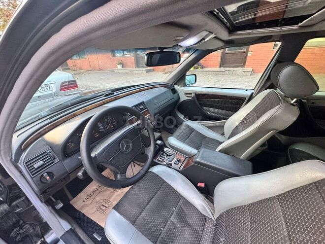 Mercedes C 200 1998, 258,000 km - 2.0 l - Bakı