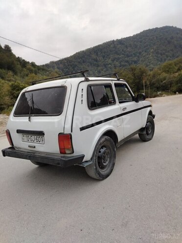 LADA (VAZ) Niva 2000, 100,000 km - 1.7 l - Quba