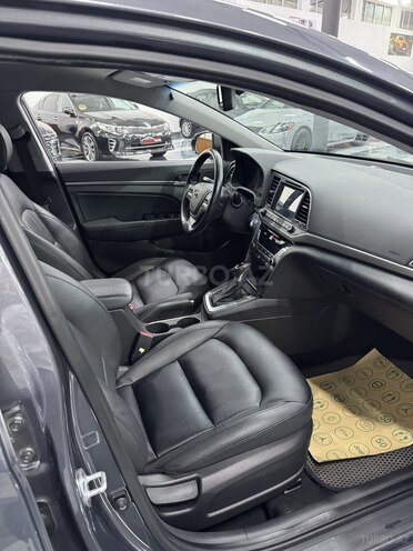 Hyundai Elantra 2015, 136,000 km - 1.6 л - Sumqayıt