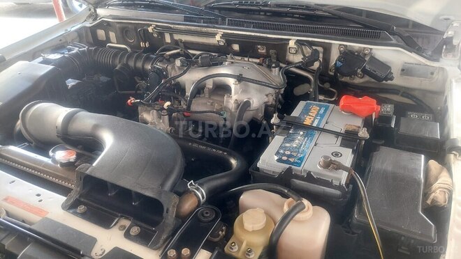 Mitsubishi Pajero 2008, 288,897 km - 3.0 l - Bakı