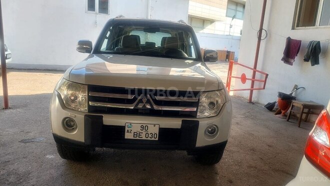 Mitsubishi Pajero 2008, 288,897 km - 3.0 l - Bakı