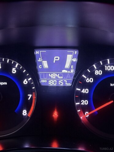 Hyundai Accent 2013, 180,000 km - 1.6 л - Naxçıvan