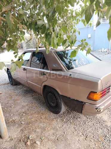 Mercedes 190 1992, 325,000 km - 2.0 l - Bakı