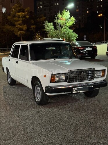 LADA (VAZ) 2107 2004, 195,000 km - 1.6 л - Bakı
