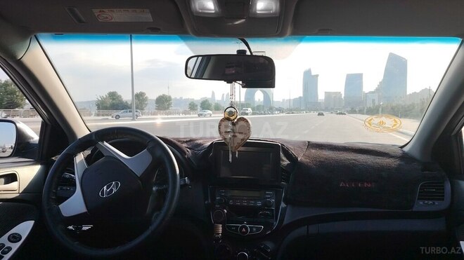 Hyundai Accent 2014, 190,000 km - 1.6 l - Bakı