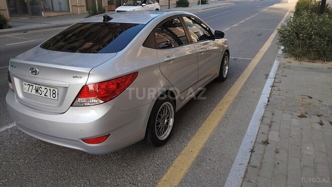 Hyundai Accent 2014, 190,000 km - 1.6 l - Bakı
