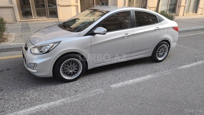 Hyundai Accent 2014, 190,000 km - 1.6 l - Bakı