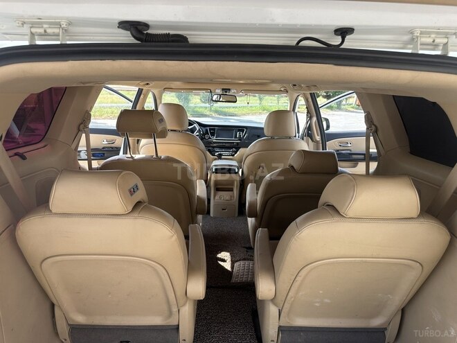 Kia Carnival 2016, 197,137 km - 2.2 л - Bakı