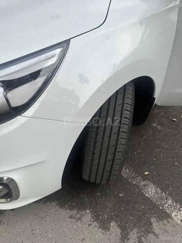 Kia Carnival 2016, 197,137 km - 2.2 л - Bakı