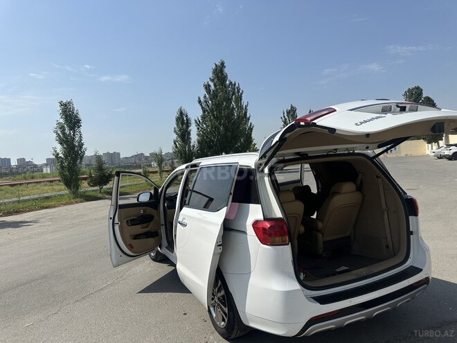 Kia Carnival 2016, 197,137 km - 2.2 л - Bakı