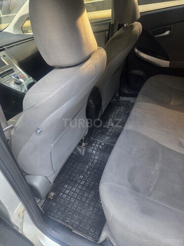 Toyota Prius 2013, 205,000 km - 1.8 l - Bakı