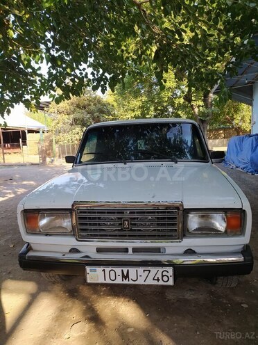 LADA (VAZ) 2107 2004, 100,000 km - 1.6 l - Yevlax