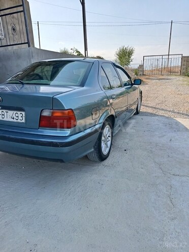 BMW 320 1994, 506,000 km - 2.0 л - Siyəzən