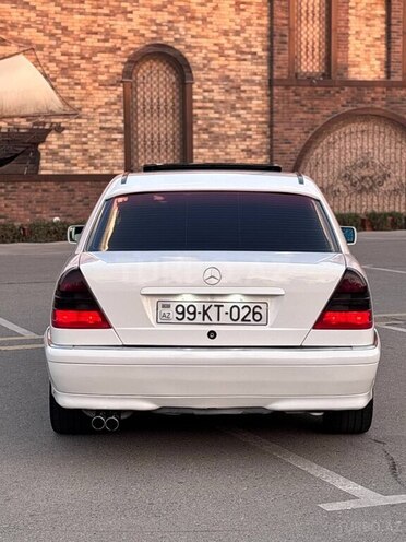 Mercedes C 240 1998, 264,000 km - 2.4 l - Bakı