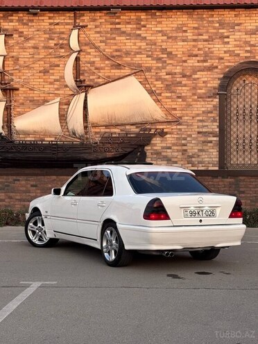 Mercedes C 240 1998, 264,000 km - 2.4 l - Bakı