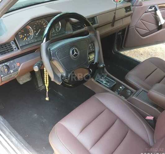 Mercedes E 230 1995, 350,000 km - 2.3 л - Bakı