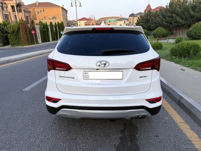 Hyundai Santa Fe 2015, 180,000 km - 2.0 л - Bakı