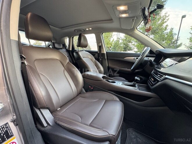Changan CS 35 Plus 2021, 48,000 km - 1.6 л - Bakı