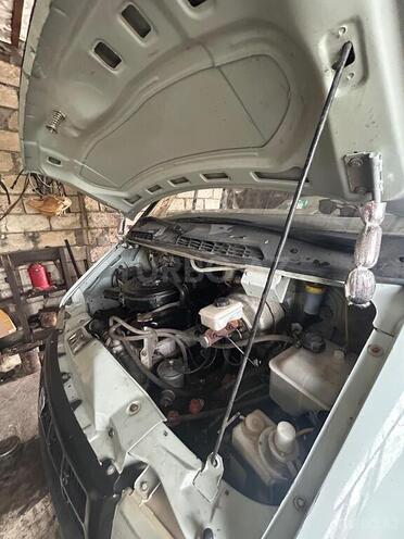 GAZ 33021 1998, 190,000 km - 2.4 l - Salyan